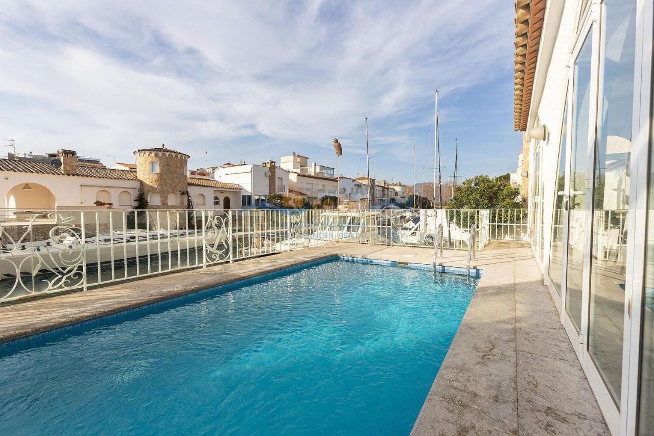Rnet - Villa Piscina Port Primer Empuriabrava Exterior photo